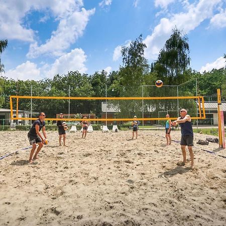 فندق Mohacsi Wellness Vendeghaz Es Lovasklub المظهر الخارجي الصورة