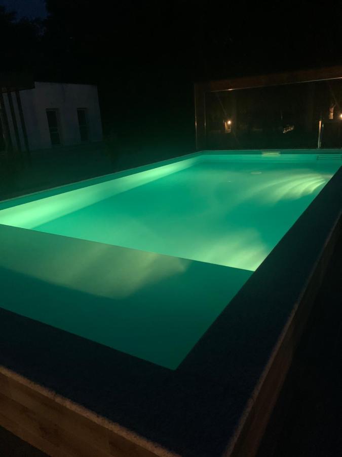 فندق Mohacsi Wellness Vendeghaz Es Lovasklub المظهر الخارجي الصورة